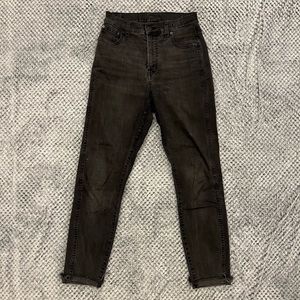 black skinny jeans